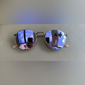 Ray-Ban Round Purple Sunglasses